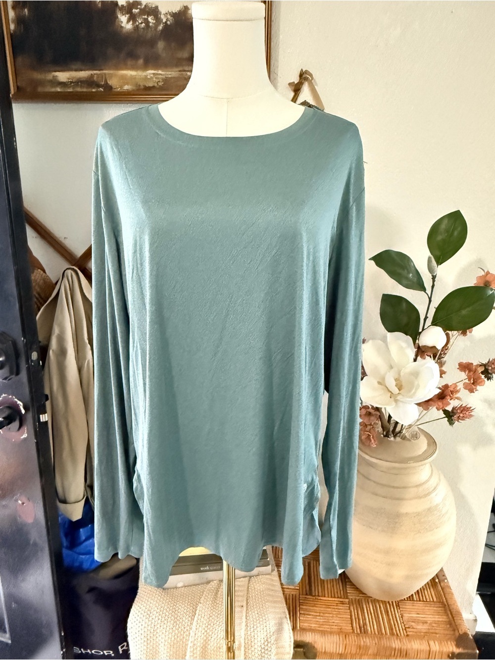 Women's Long Sleeve Crewneck Top in Seafoam